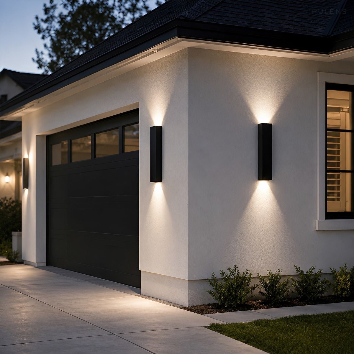 Outdoor Up and Down Dimmable Waterproof Wall Light - Pulens