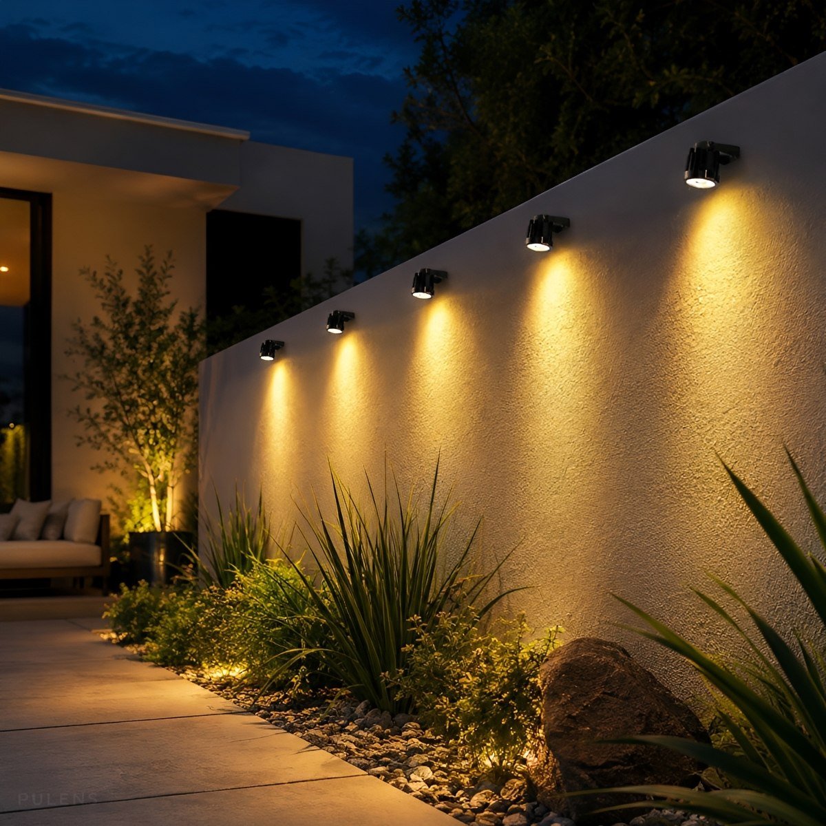Waterproof Solar Spotlights Outdoor LED Landscape Lights - Pulens