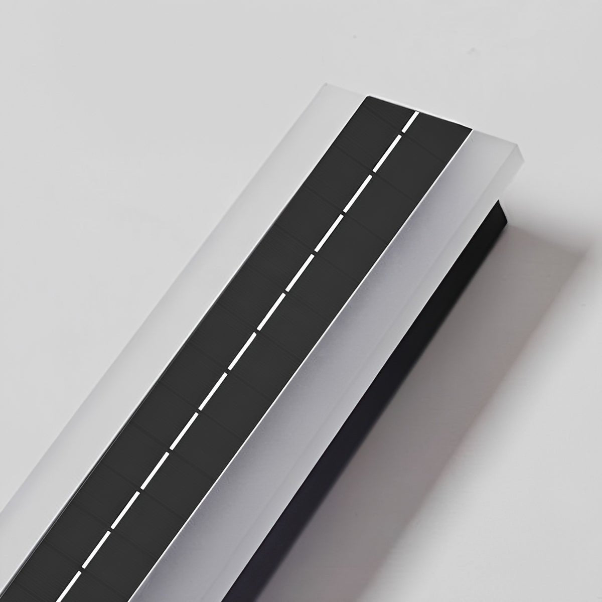 Modern Solar Waterproof Linear LED Outdoor Wall Light - Pulens