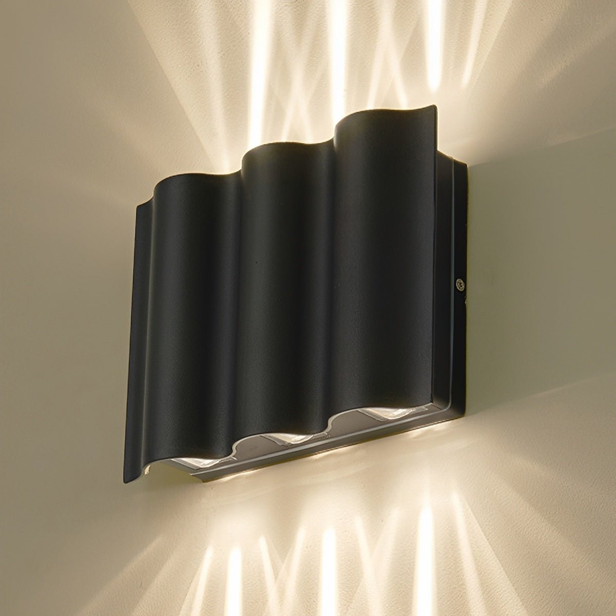 Waterproof Modern Vertical-Beam Up & Down Outdoor Wall Light - Pulens