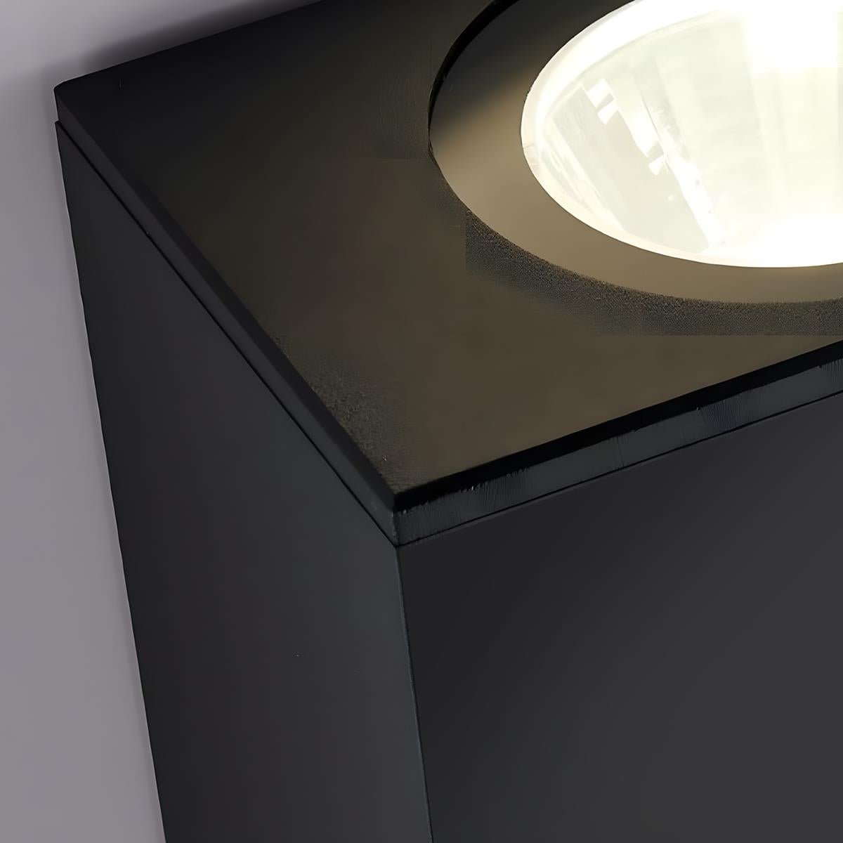 Outdoor Up and Down Dimmable Waterproof Wall Light - Pulens