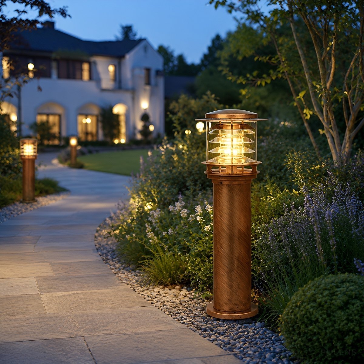 Waterproof Pagoda LED Outdoor Bollard Path Light - Pulens