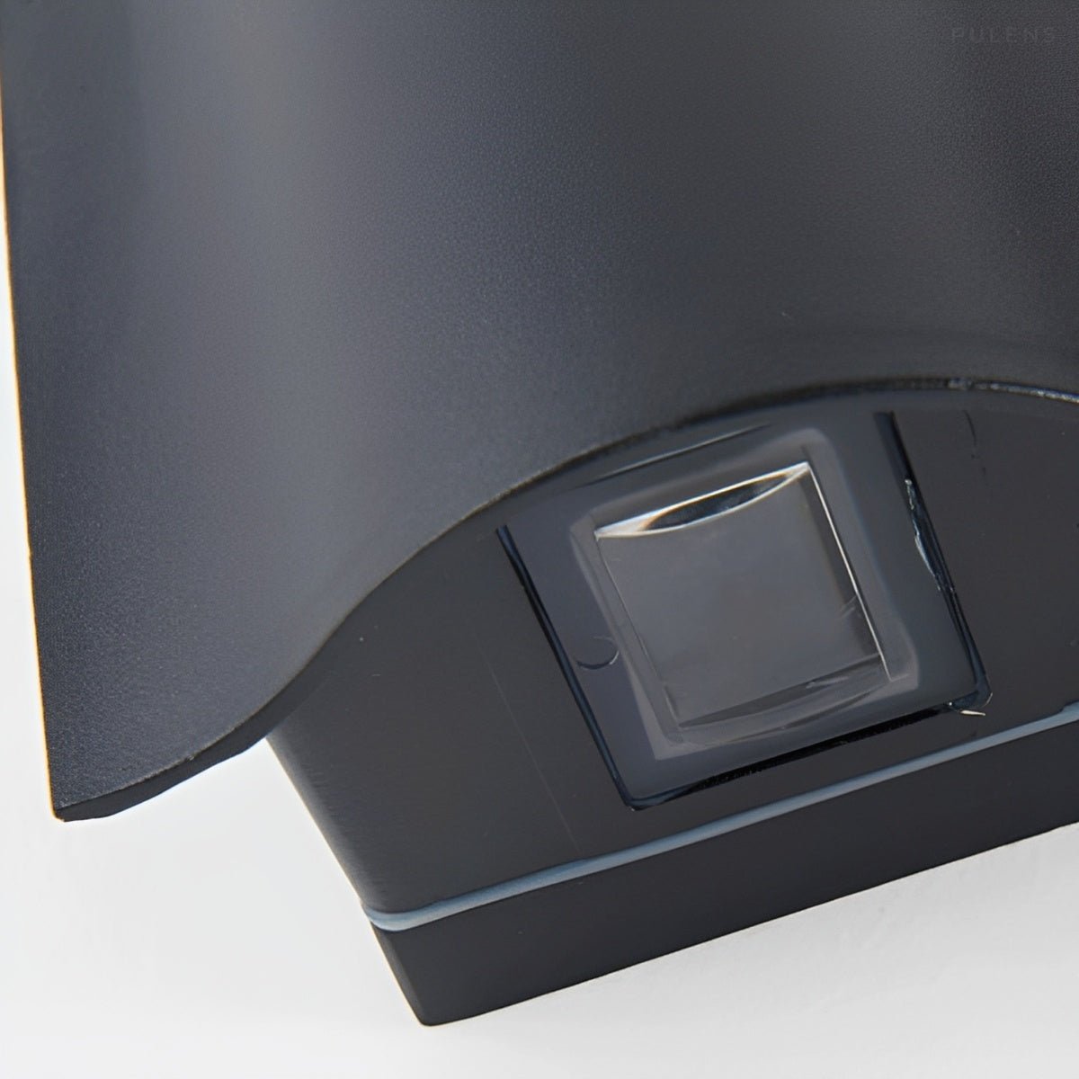 Waterproof Modern Vertical-Beam Up & Down Outdoor Wall Light - Pulens