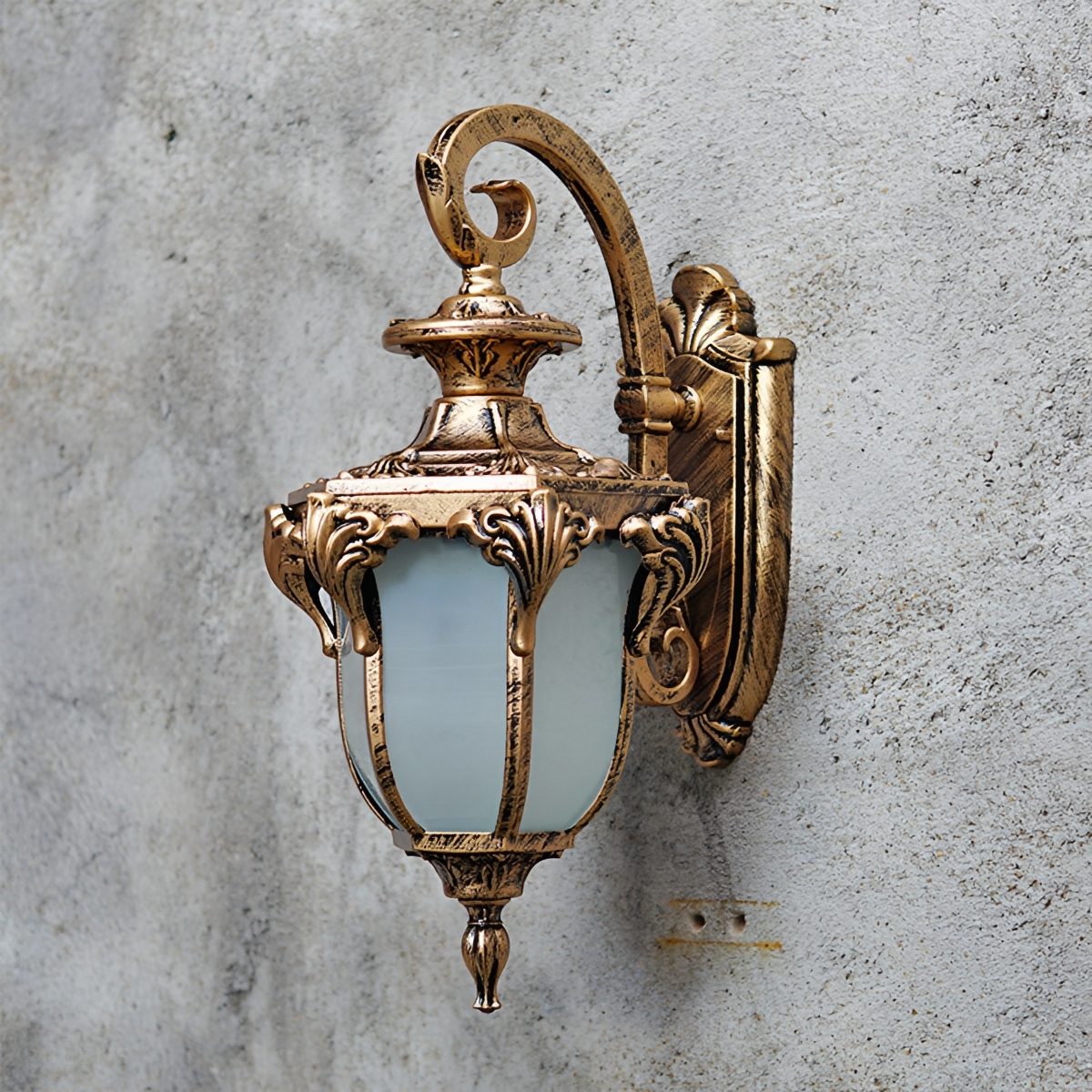 Dimmable Crown Top Coach Outdoor Wall Light - Pulens