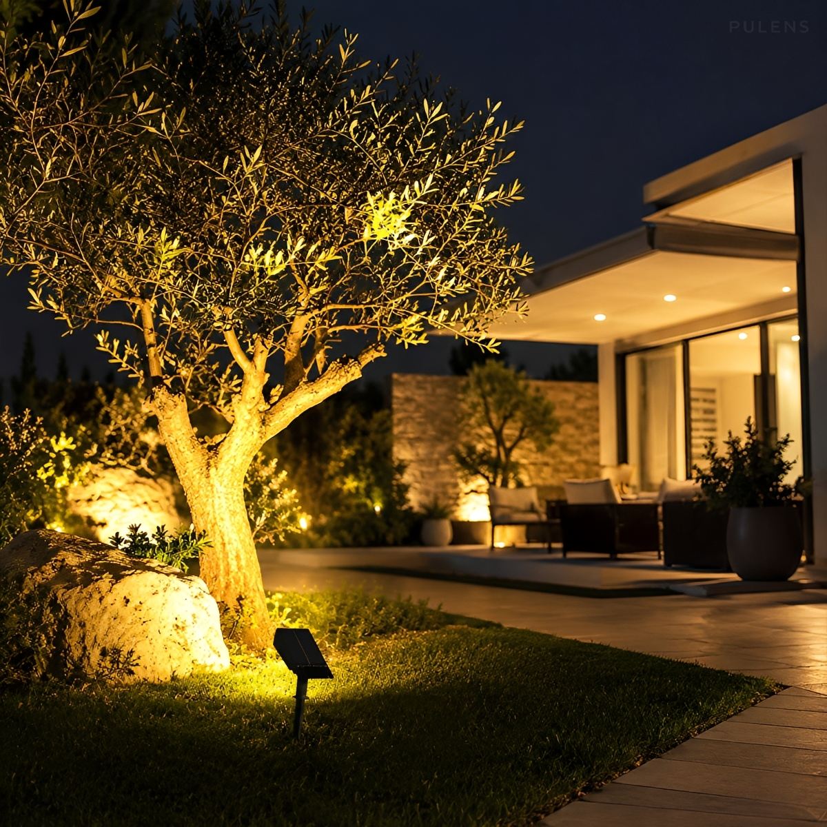 Waterproof Circular Beam LED Solar Spot Light Landscape Lighting - Pulens