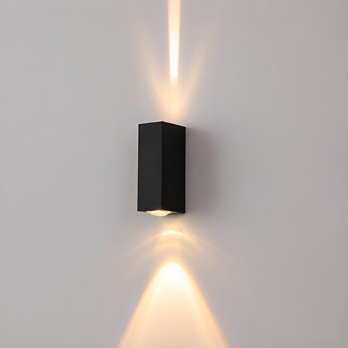 Waterproof Modern Up Down LED Outdoor Wall Light - Pulens