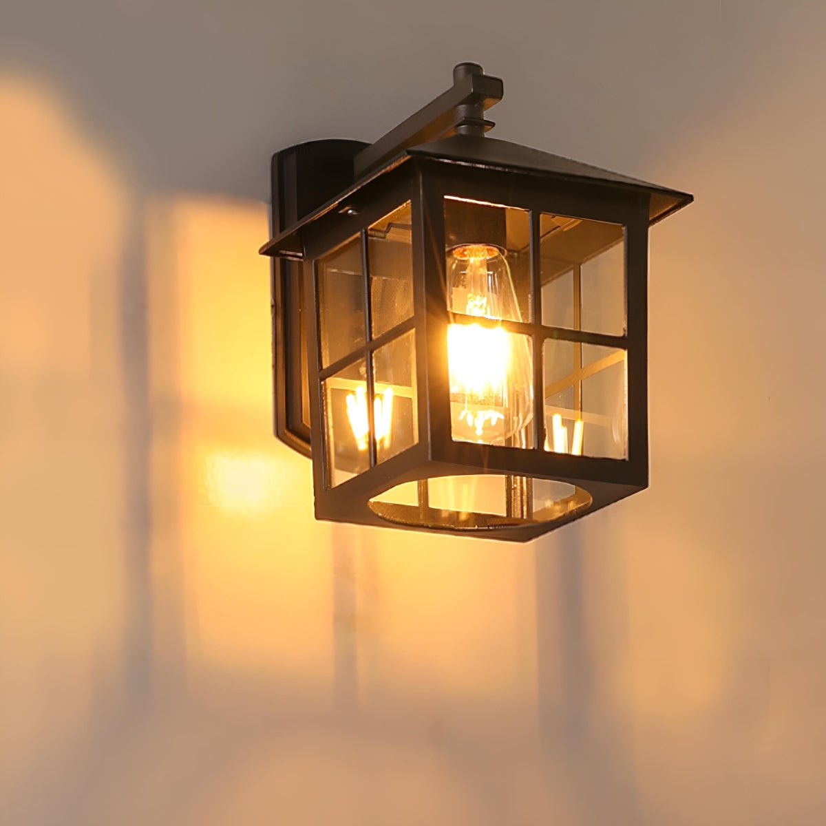 Dimmable Farmhouse Outdoor Wall Light - Pulens
