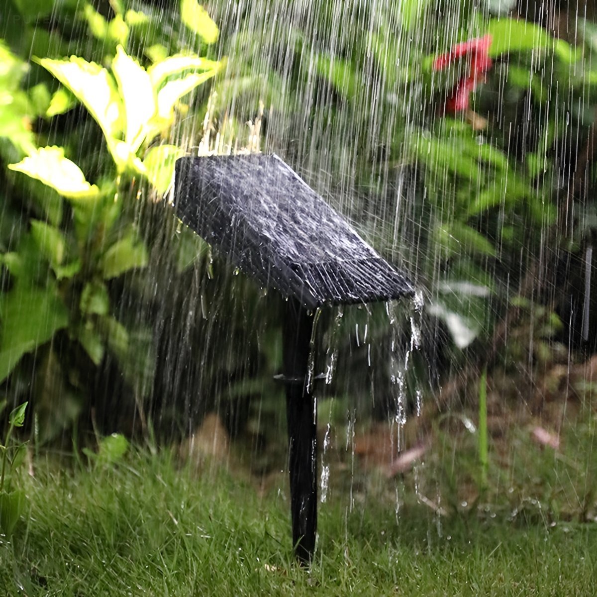 Waterproof Circular Beam LED Solar Spot Light Landscape Lighting - Pulens