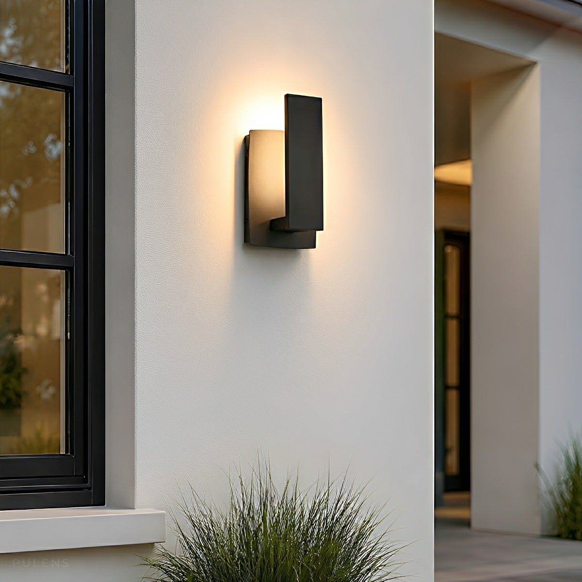 Dimmable Waterproof Outdoor LED Wall Sconce - Pulens