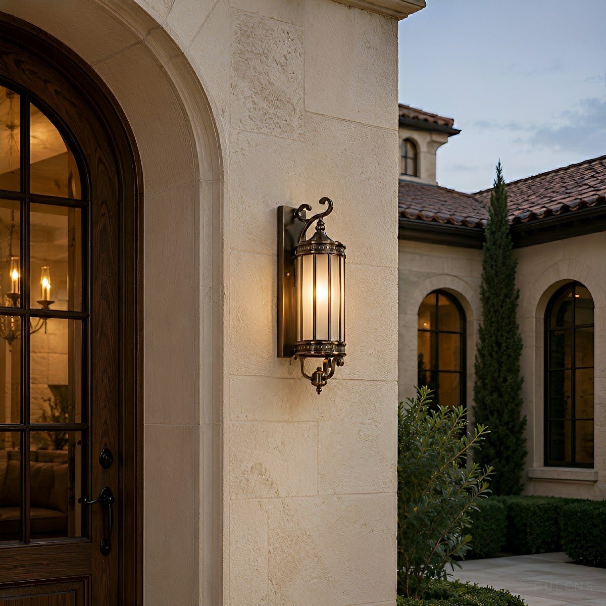 Dimmable Copper Outdoor Wall Sconce - Pulens