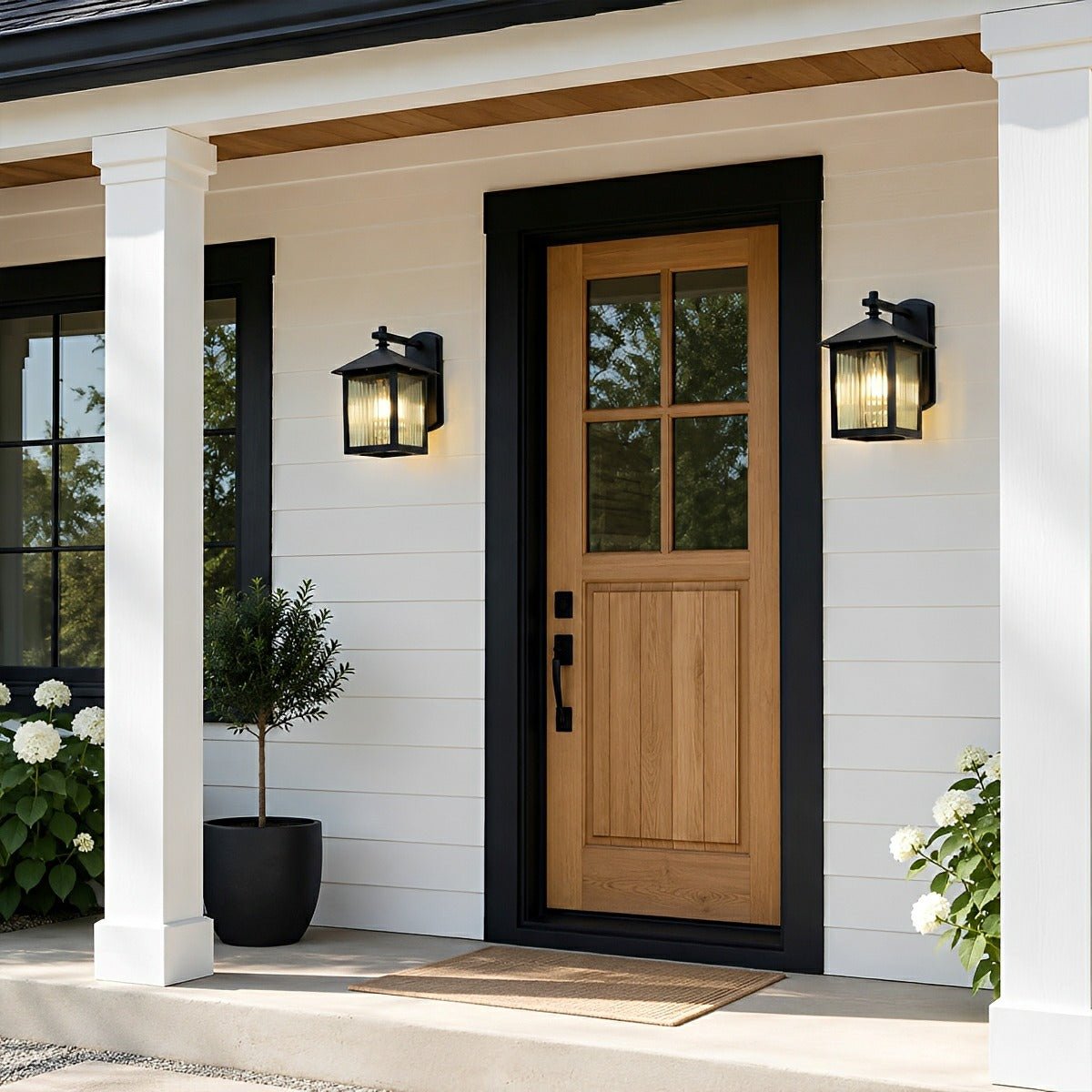 Dimmable Farmhouse Outdoor Wall Light - Pulens