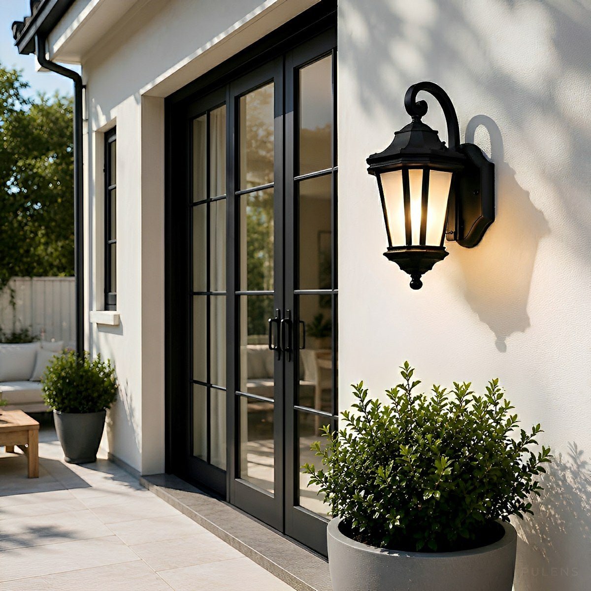 Dimmable Carriage Outdoor Wall Light - Pulens
