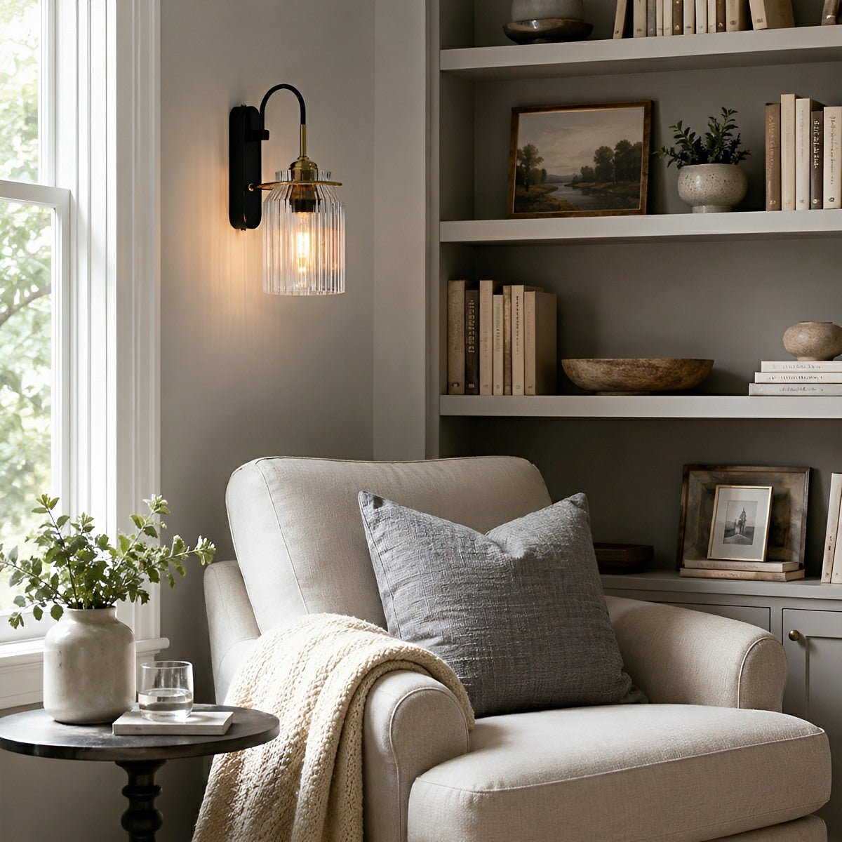 Dimmable Modern Fluted Glass Wall Sconce - Pulens