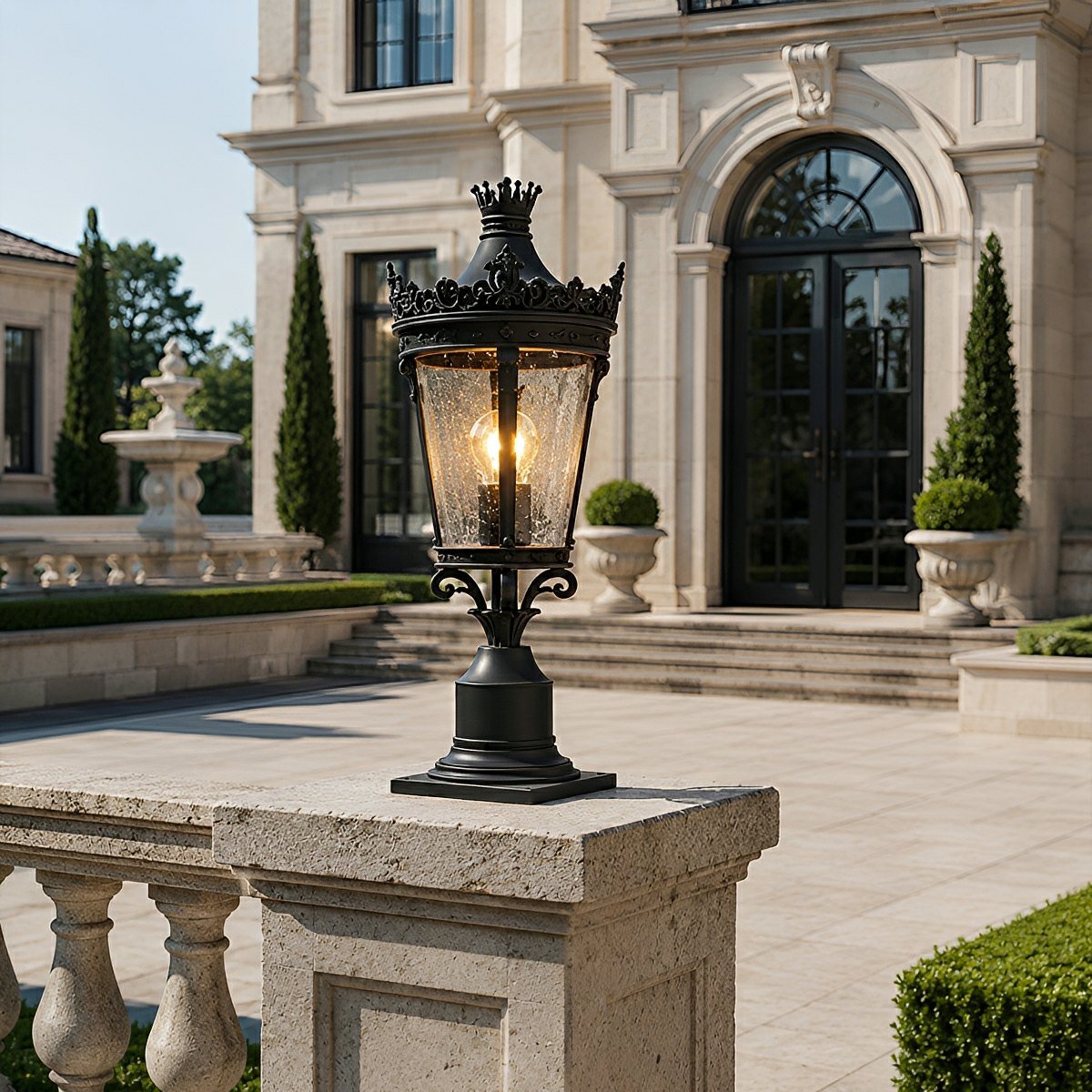 Dimmable Crown Castle Lantern Outdoor Post Light - Pulens