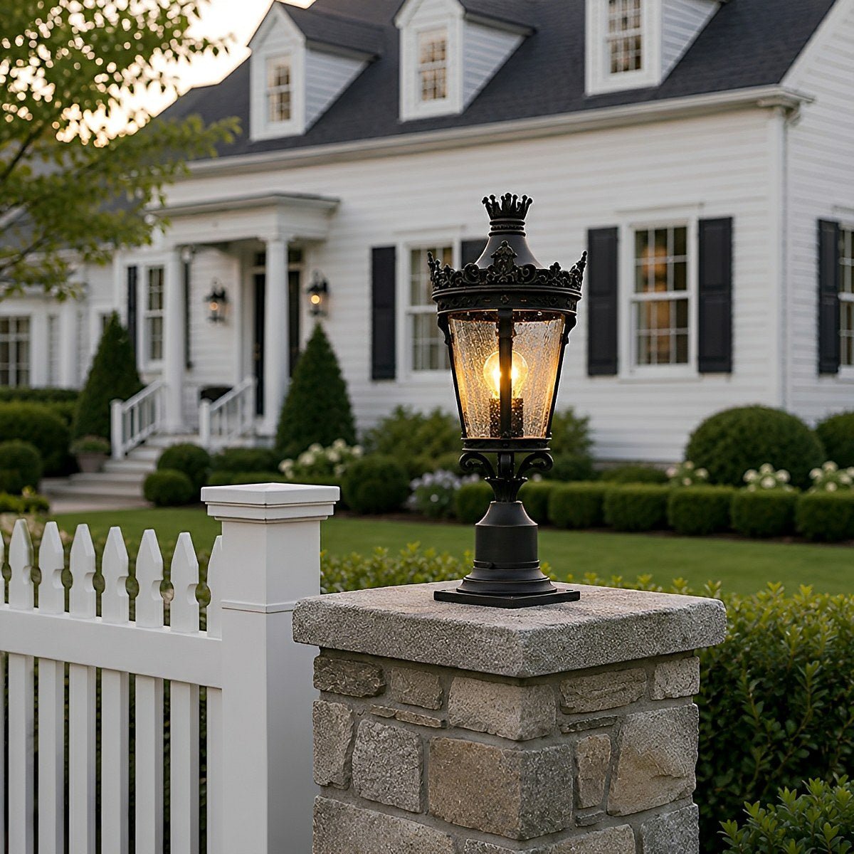 Dimmable Crown Castle Lantern Outdoor Post Light - Pulens