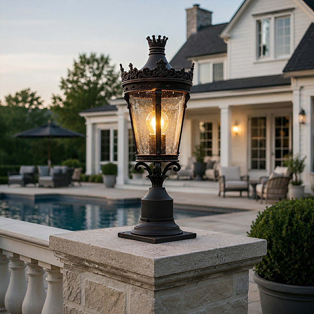 Dimmable Crown Castle Lantern Outdoor Post Light - Pulens