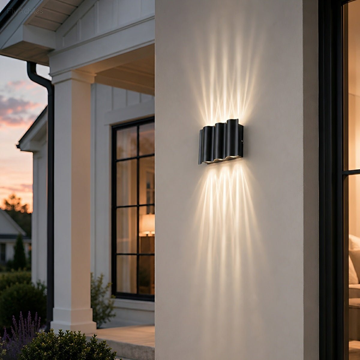 Waterproof Modern Vertical-Beam Up & Down Outdoor Wall Light - Pulens